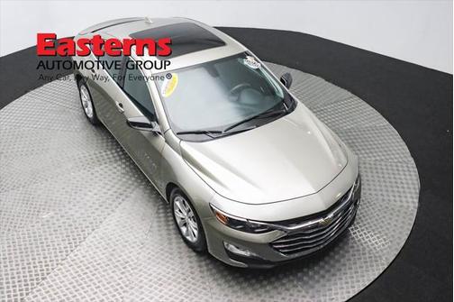 2022 Chevrolet Malibu FWD LT
