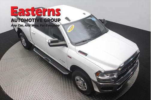 2022 RAM 2500 Big Horn Crew Cab 4x4 6'4' Box