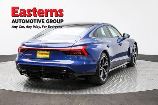 2022 Audi e-tron GT Premium Plus