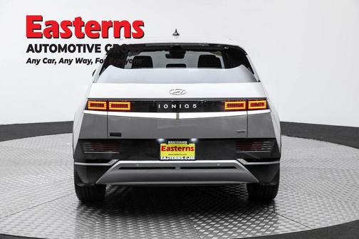 2023 Hyundai IONIQ 5 SE