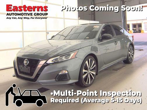 Gun Metallic 2022 Nissan Altima SR FWD