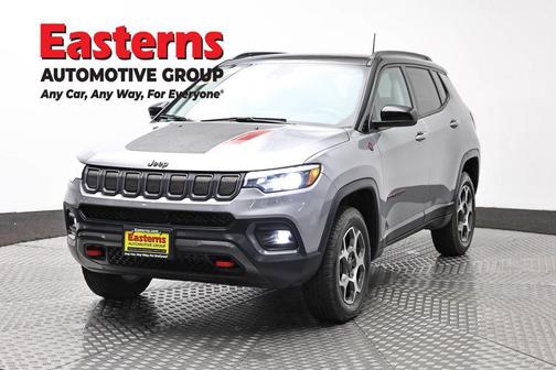 Billet Silver Metallic Clearcoat 2022 Jeep Compass Trailhawk