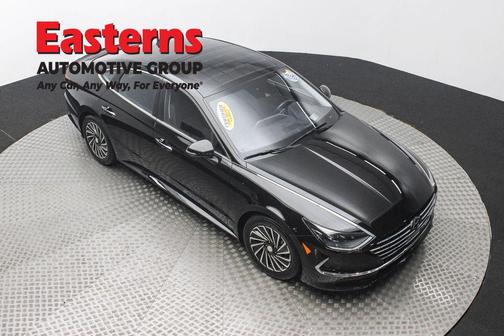 2020 Hyundai SONATA Hybrid Limited