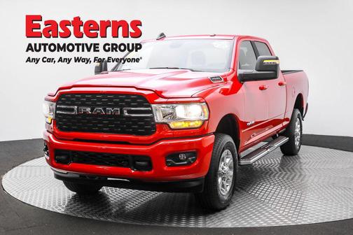 2024 RAM 2500 Big Horn Crew Cab 4x4 6'4' Box
