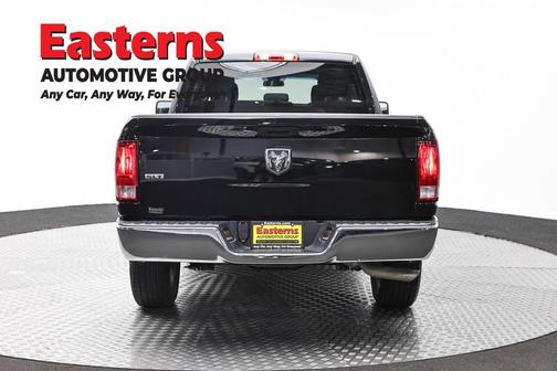 Diamond Black Crystal Pearlcoat 2024 RAM 1500 Classic SLT