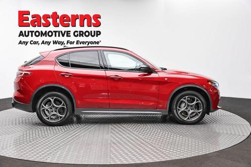 Alfa Rosso 2024 Alfa Romeo Stelvio Ti