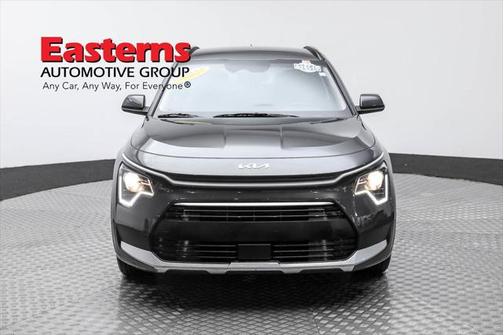 2023 Kia Niro EX