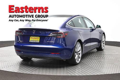 Deep Blue Metallic 2018 Tesla Model 3 Long Range