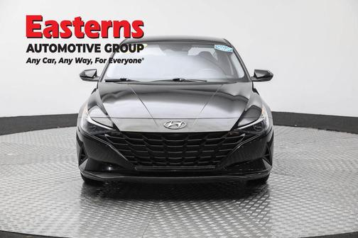 2021 Hyundai ELANTRA SE