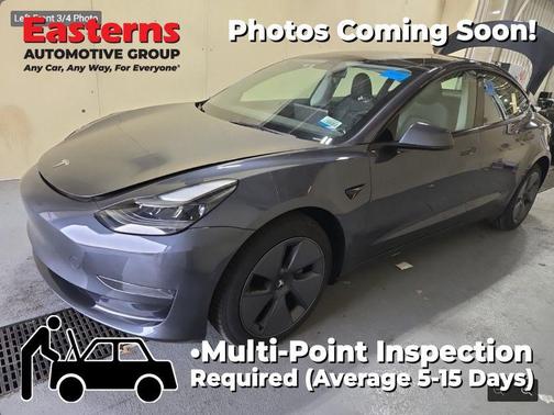 Gray 2023 Tesla Model 3 Standard Range
