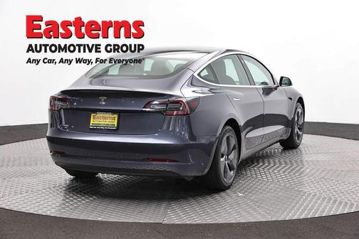 Gray 2019 Tesla Model 3 Standard Range Plus