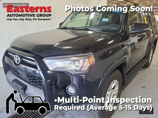 Midnight Black Metallic 2022 Toyota 4Runner SR5 Premium