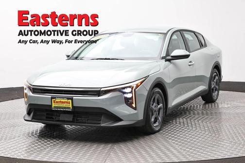 Morning Haze 2025 Kia K4 LXS