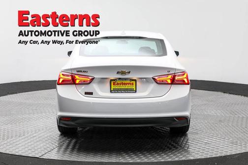 2022 Chevrolet Malibu FWD LT