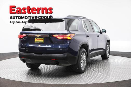 2022 Chevrolet Traverse LT Leather