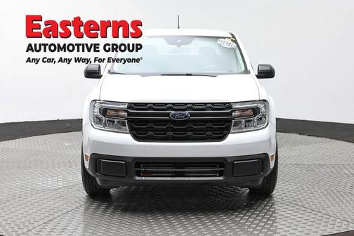 Oxford White 2022 Ford Maverick XL