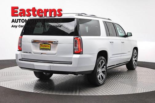 Summit White 2018 GMC Yukon XL Denali