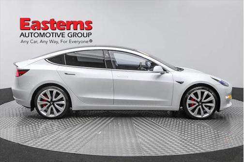 2019 Tesla Model 3 Performance