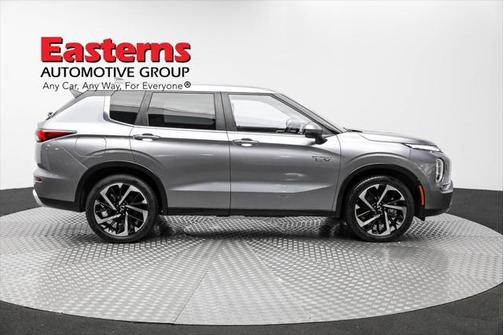 2023 Mitsubishi Outlander PHEV SE S-AWC