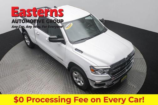 Bright White Clearcoat 2022 RAM 1500 Big Horn/Lone Star