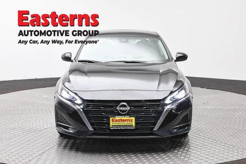 Super Black Clearcoat 2024 Nissan Altima 2.5 SV
