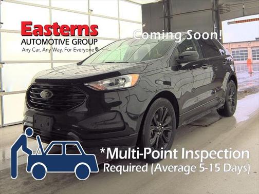 2022 Ford Edge SE