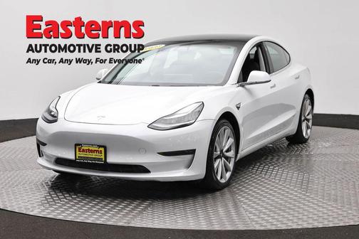 Pearl White Multi-Coat 2019 Tesla Model 3 Long Range