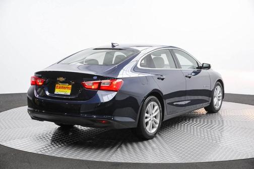 Photo 5 of 60 of 2017 Chevrolet Malibu Hybrid Hybrid