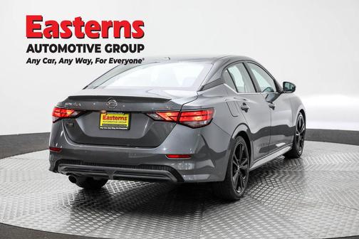 2022 Nissan Sentra SR