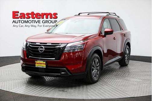 2022 Nissan Pathfinder SV 4WD