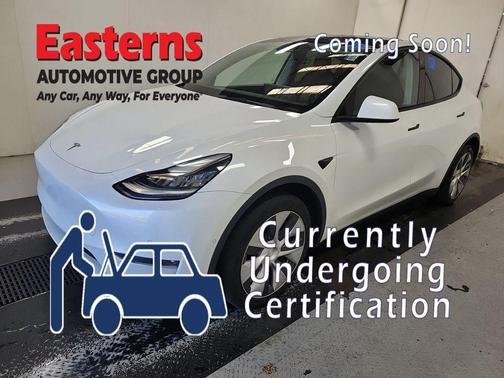 2022 Tesla Model Y Long Range Dual Motor All-Wheel Drive