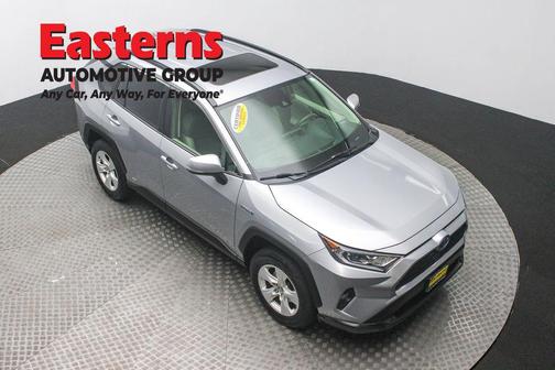 2020 Toyota RAV4 XLE