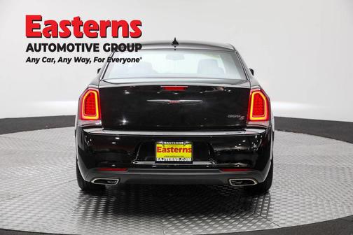 2021 Chrysler 300 S