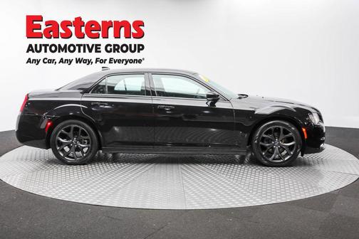 2021 Chrysler 300 S