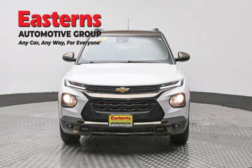 Iridescent Pearl Tricoat 2021 Chevrolet Trailblazer ACTIV