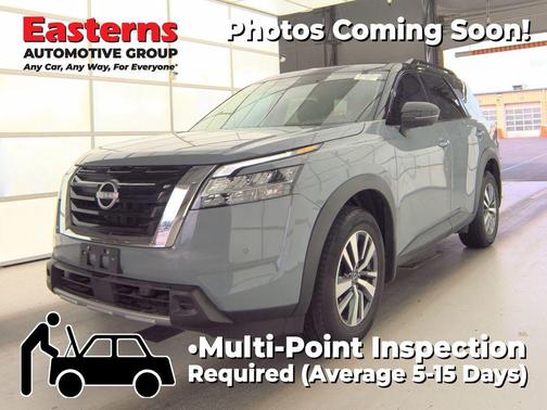 2024 Nissan Pathfinder SL 4WD