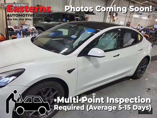 Pearl White Multi-Coat 2023 Tesla Model 3 Standard Range