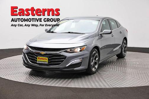 Sterling Gray Metallic 2023 Chevrolet Malibu FWD 1LT