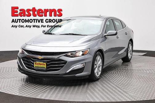 Sterling Gray Metallic 2024 Chevrolet Malibu FWD 1LT