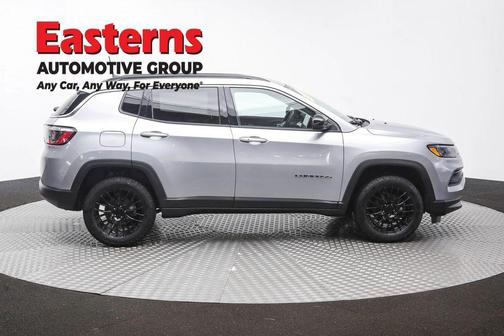Billet Silver Metallic Clearcoat 2022 Jeep Compass Latitude