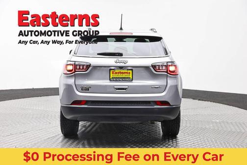 Billet Silver Metallic Clearcoat 2022 Jeep Compass Latitude