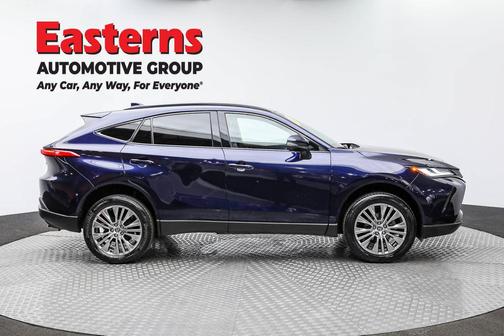 2023 Toyota Venza XLE