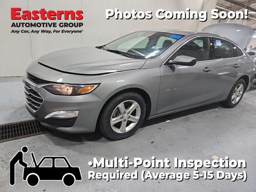 Sterling Gray Metallic 2024 Chevrolet Malibu FWD 1LT