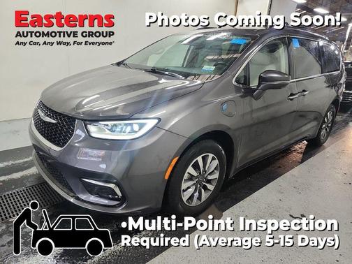 2021 Chrysler Pacifica Hybrid Touring L