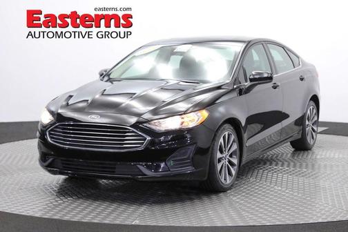 Photo 1 of 62 of 2019 Ford Fusion SE