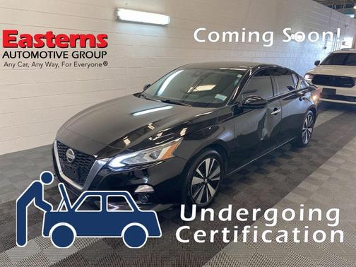 Photo 1 of 1 of 2019 Nissan Altima 2.5 SL