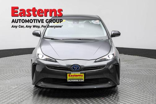 2022 Toyota Prius LE