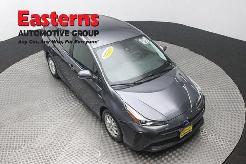 2022 Toyota Prius LE