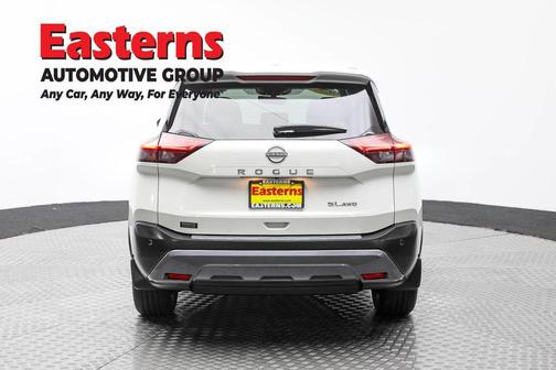 2022 Nissan Rogue SL