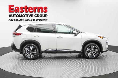 2022 Nissan Rogue SL